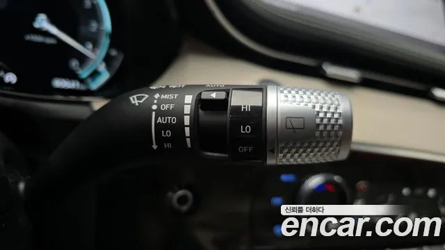 Genesis GV70 — Фото автомобиля 29