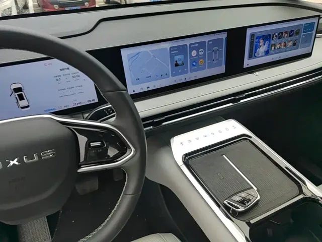 Maxus Dajia 7 — Фото автомобиля 13