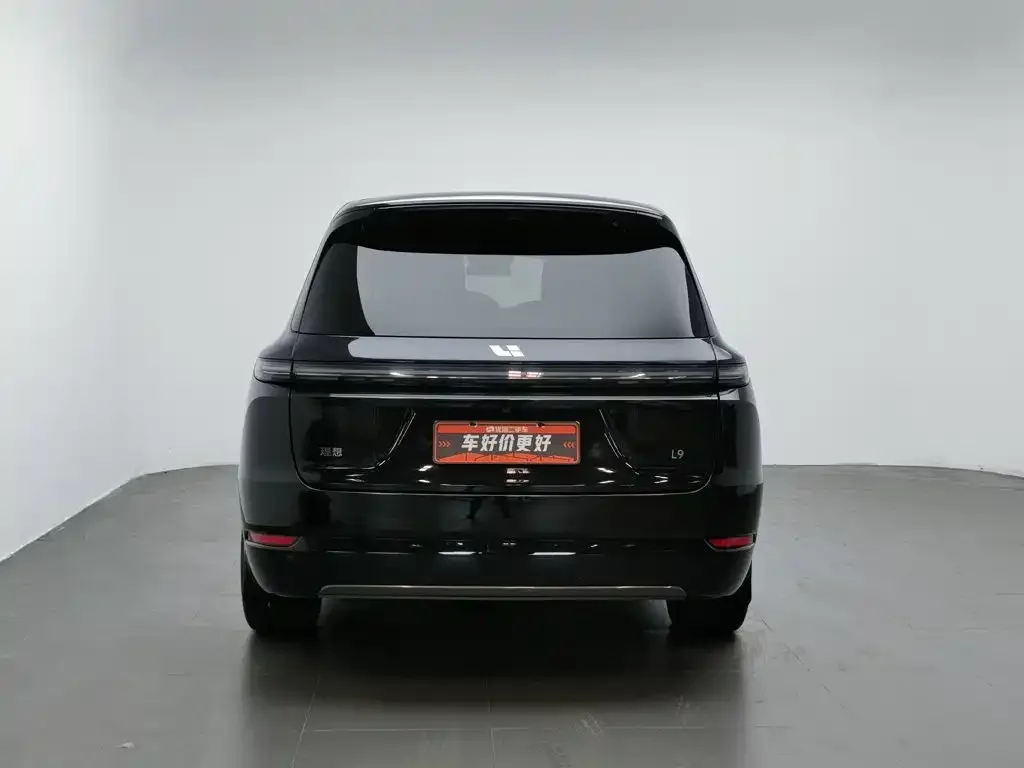 Li Auto Li Xiang L9 2023 Model Pro — Фото автомобиля 4