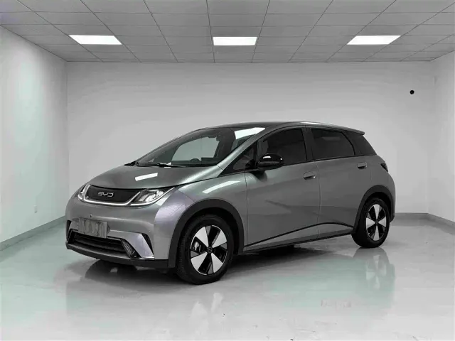 Фотография автомобиля — BYD Dolphin