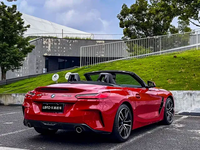 BMW Z4 — Фото автомобиля 4