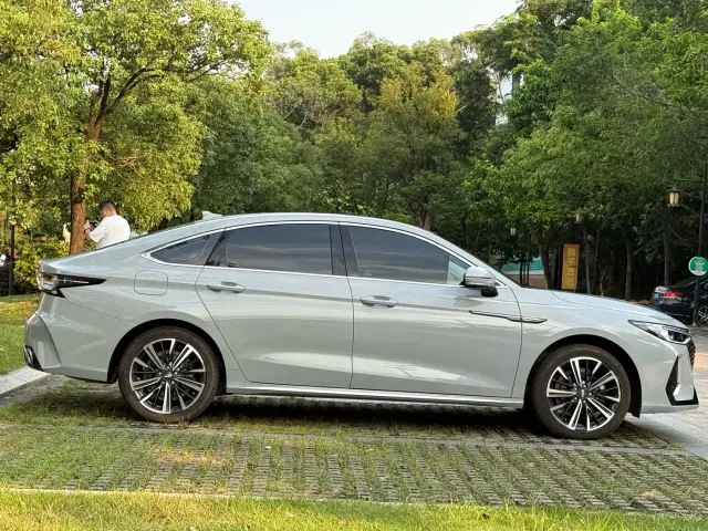 Chery Arrizo 8 — Фото автомобиля 5