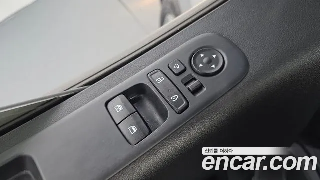 Hyundai Staria Staria Tourer 11 мест — Фото автомобиля 14