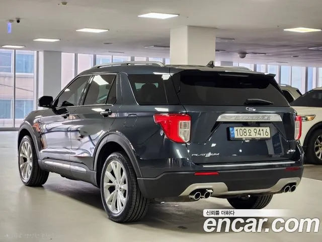 Ford Explorer Generation 6 — Фото автомобиля 2