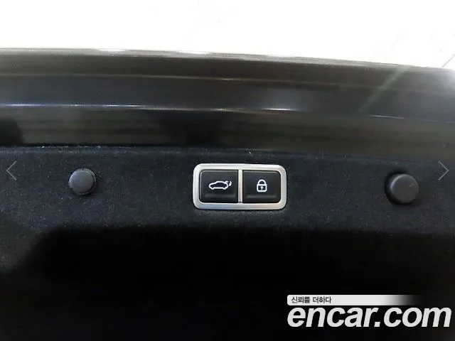 Hyundai Grandeur GN7 — Фото автомобиля 16