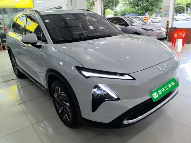 Wuling Starlight S — Фото автомобиля 3