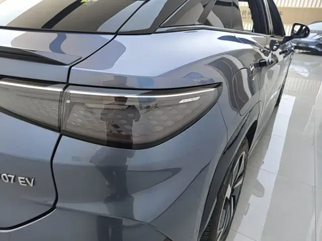BYD Sealion 07 EV — Фото автомобиля 7