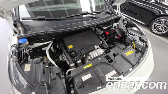 Peugeot 3008 — Фото автомобиля 6