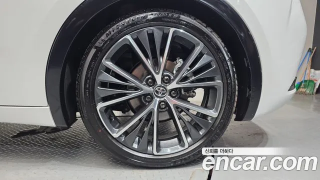 Toyota Prius — Фото автомобиля 20