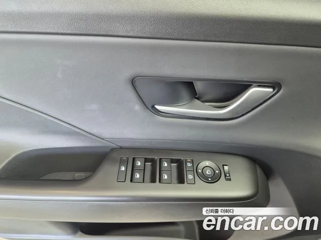 Hyundai Kona SX2 — Фото автомобиля 10