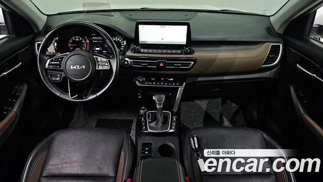 Kia Seltos Seltos Бензин 1.6 турбо 2WD — Фото автомобиля 7