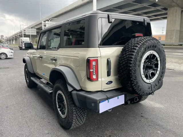 Ford Bronco — Фото автомобиля 24