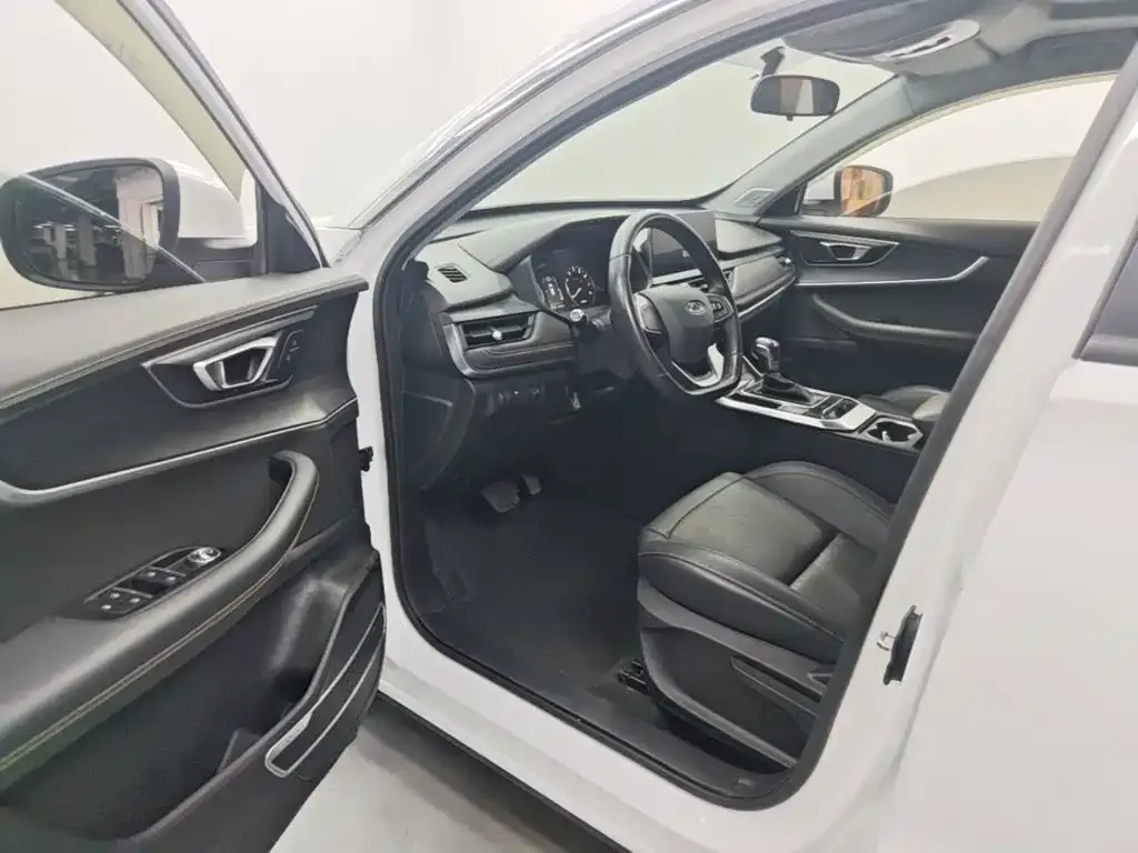Chery Tiggo 8 2022 1.5TCI Auto New Power Edition 5-seater — Фото автомобиля 11