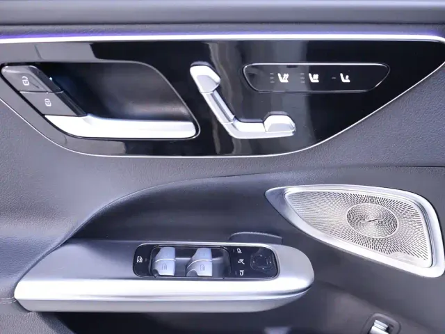 Mercedes-Benz C-Class — Фото автомобиля 17