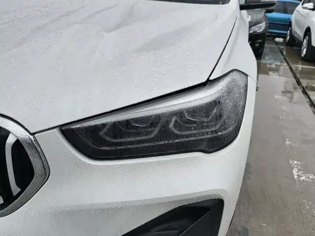BMW X1 — Фото автомобиля 5