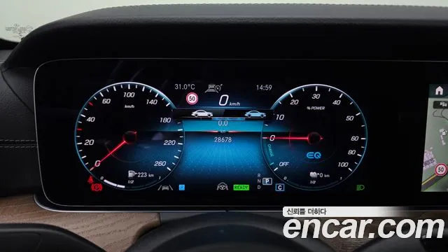 Mercedes-Benz E-Class — Фото автомобиля 7