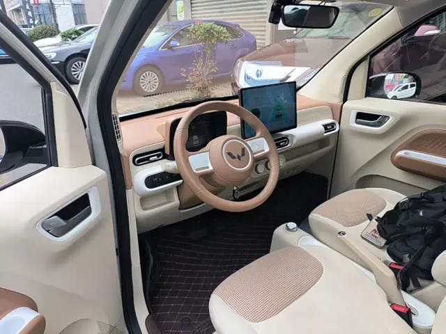 Wuling Hongguang Mini EV — Фото автомобиля 5