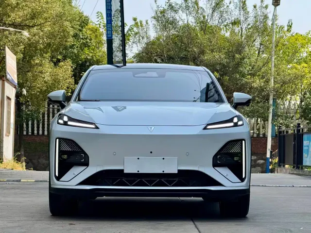 Deepal S07 — Фото автомобиля 2
