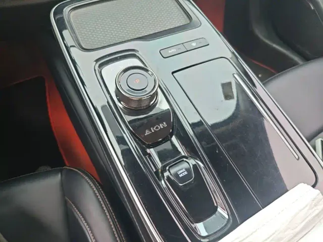 GAC Aion S — Фото автомобиля 13