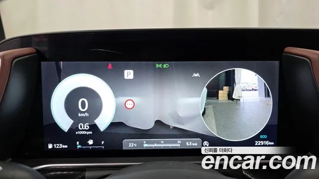 Genesis G90 Бензин 3.5 турбо AWD — Фото автомобиля 8