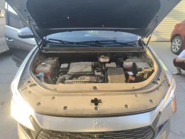 BYD Song Pro — Фото автомобиля 10