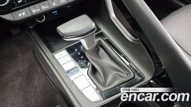 Hyundai Avante — Фото автомобиля 12