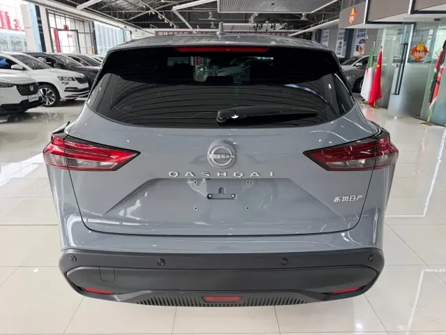 Nissan Qashqai — Фото автомобиля 14