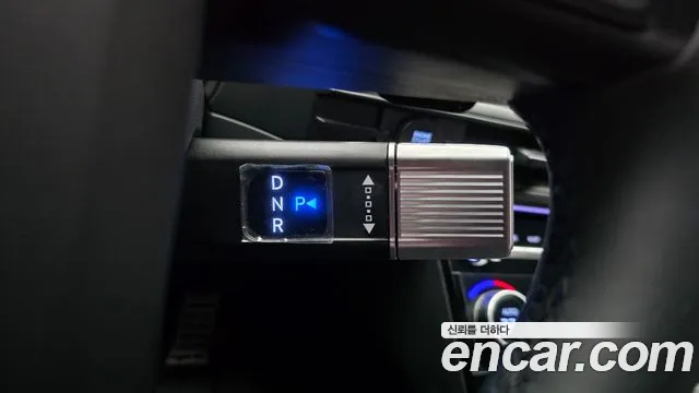 Hyundai Santa Fe MX5 — Фото автомобиля 12