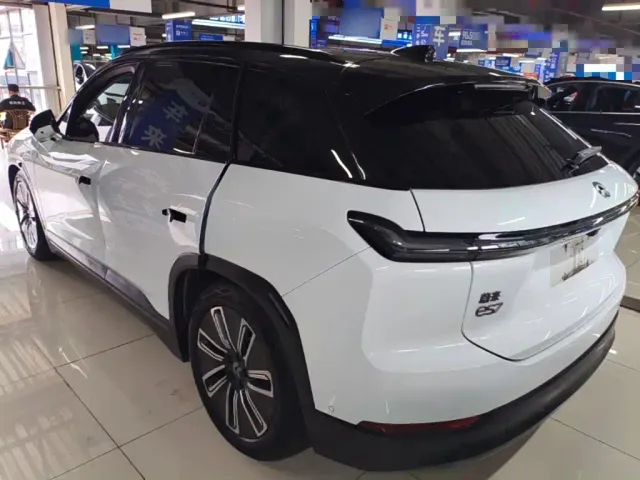 Nio ES7 — Фото автомобиля 4
