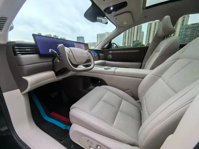 IM Motors LS6 — Фото автомобиля 5