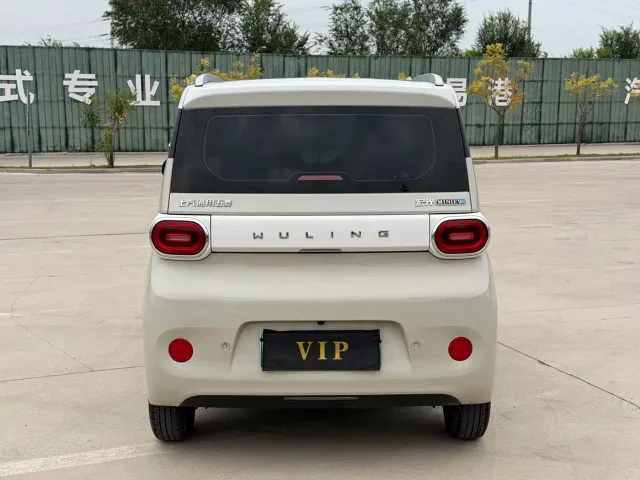 Wuling Hongguang Mini EV — Фото автомобиля 17