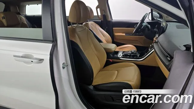 Kia Canival Carnival 4 поколение Дизель 9 мест Noblesse — Фото автомобиля 12