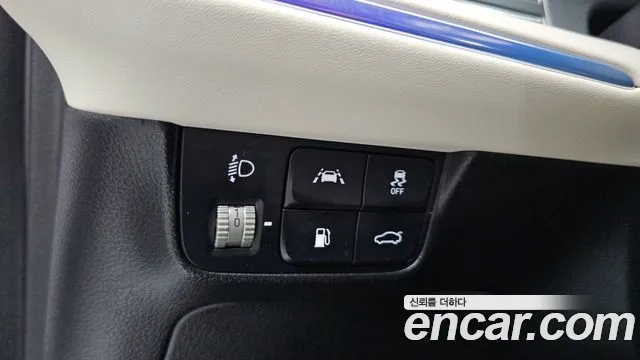 Hyundai Grandeur New — Фото автомобиля 17