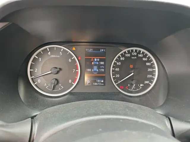 Nissan Sylphy — Фото автомобиля 11