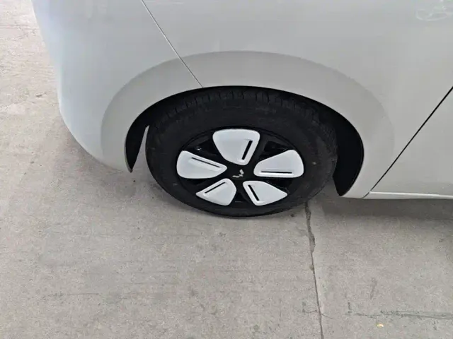 Wuling Hongguang Mini EV — Фото автомобиля 22