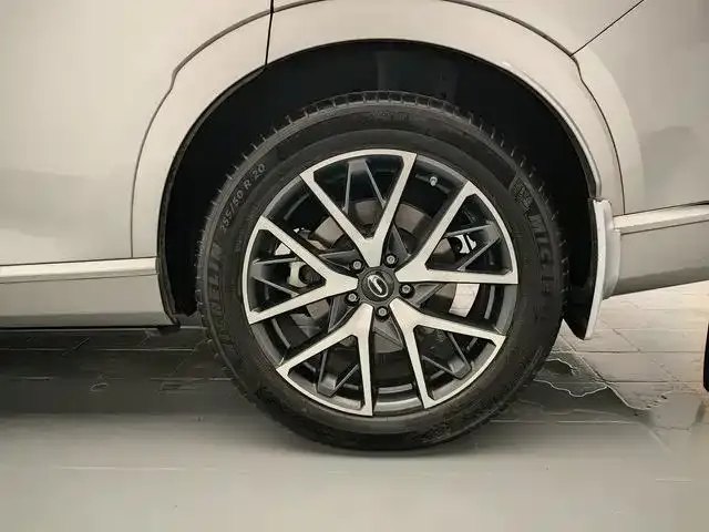 GAC Trumpchi GS8 — Фото автомобиля 16