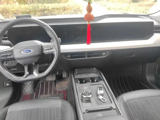 Ford Mondeo — Фото автомобиля 12