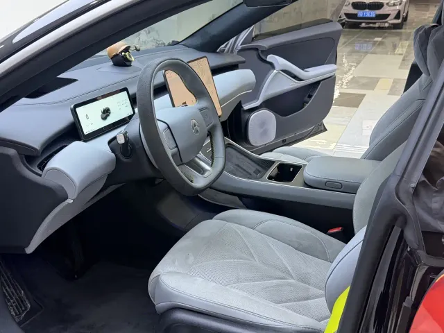 Nio ET5 Touring — Фото автомобиля 4