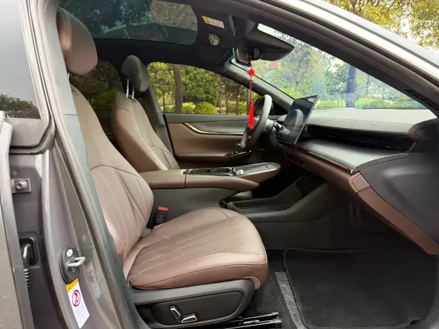 Changan Qiyuan A07 — Фото автомобиля 7