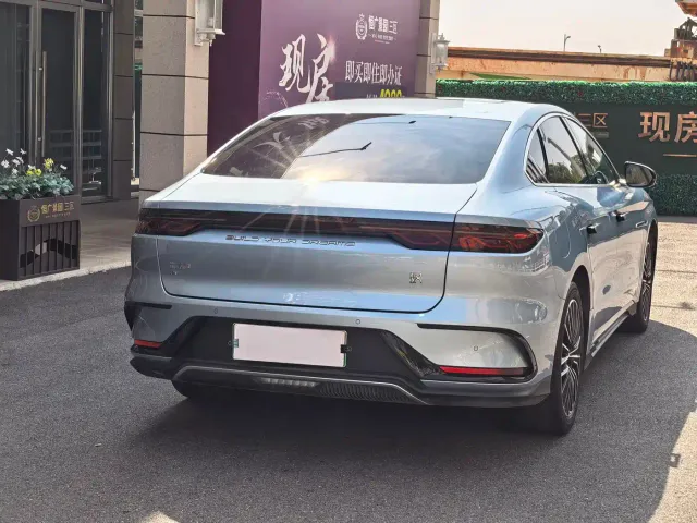 BYD Han — Фото автомобиля 5