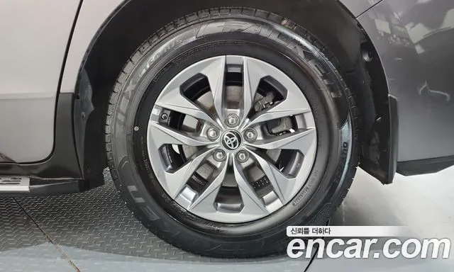 Toyota Sienna 4th Gen — Фото автомобиля 6