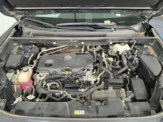 Toyota RAV4 — Фото автомобиля 19
