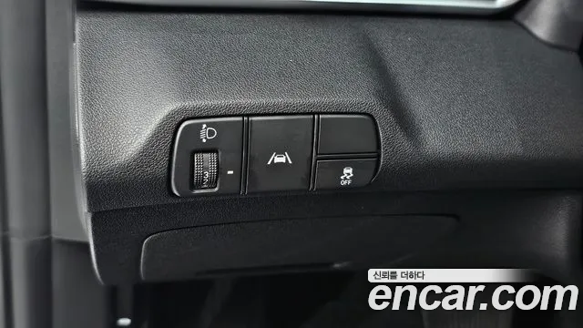 Hyundai Avante CN7 — Фото автомобиля 13