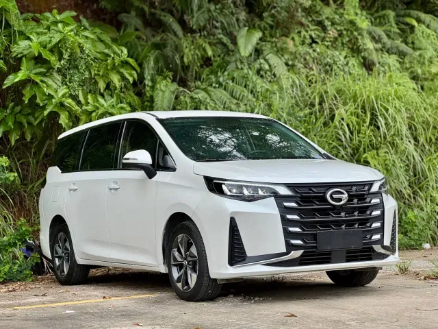 GAC Trumpchi M6 — Фото автомобиля 3