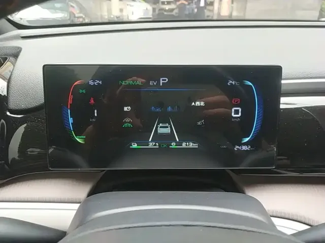 BYD Song Pro — Фото автомобиля 11