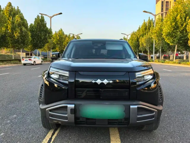 BYD FangChengBao Titanium 3 — Фото автомобиля 2
