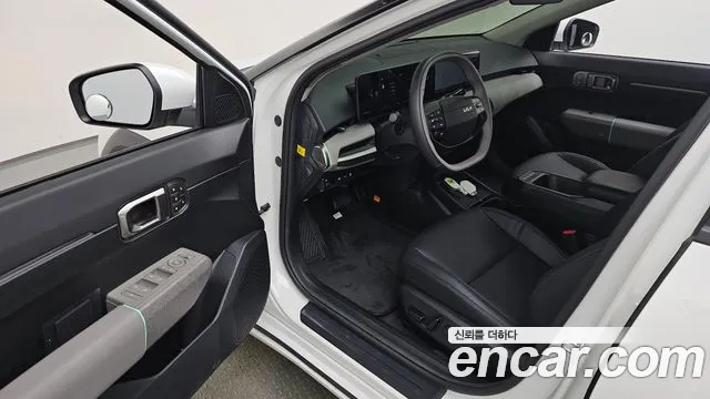 Kia EV4 — Фото автомобиля 10