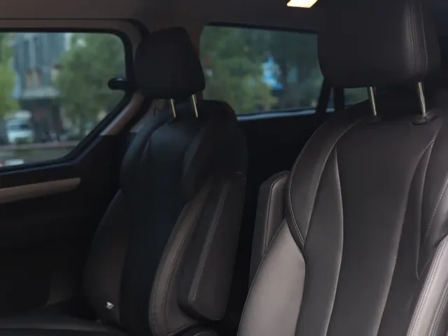 Maxus G10 — Фото автомобиля 17