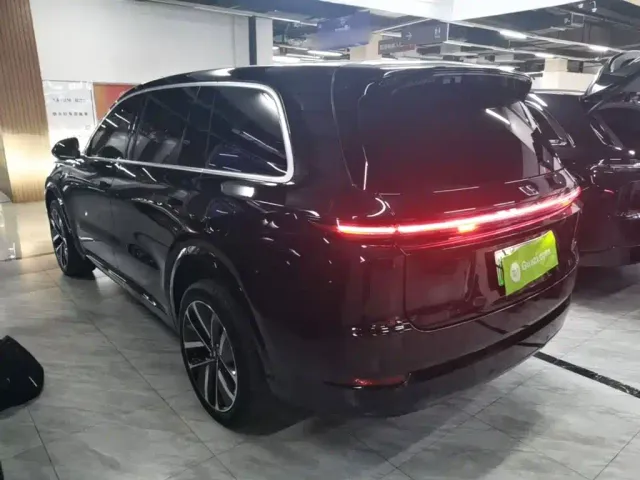 Li Auto L9 — Фото автомобиля 4