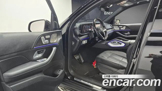 Mercedes-Benz GLS-Class — Фото автомобиля 10